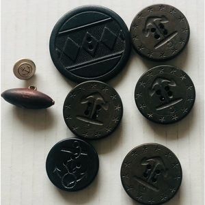 40yr old Estate Find Several Navajo & Navy Buttons